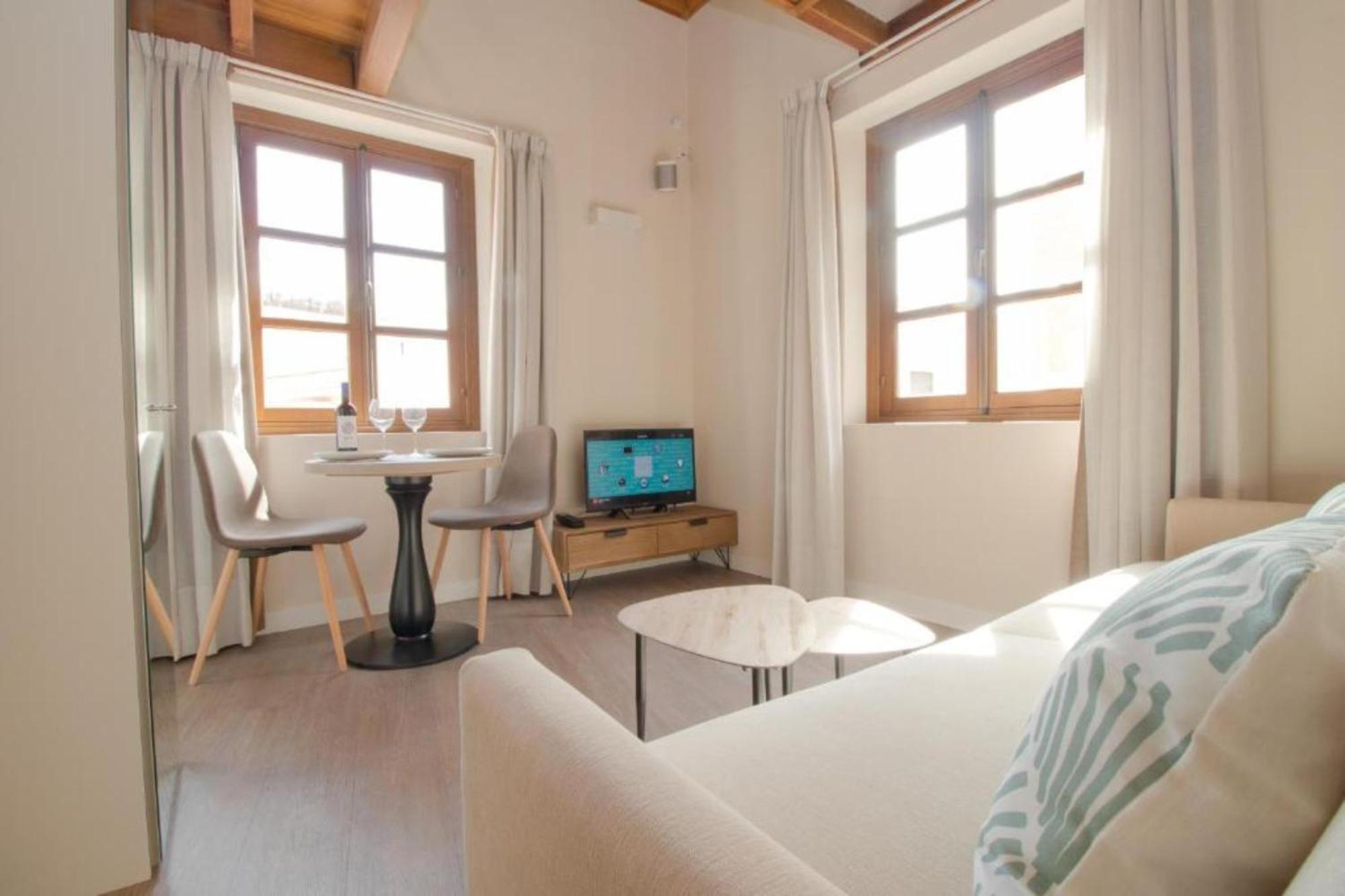 מאלגה Suncity Boho Suite Loft מראה חיצוני תמונה