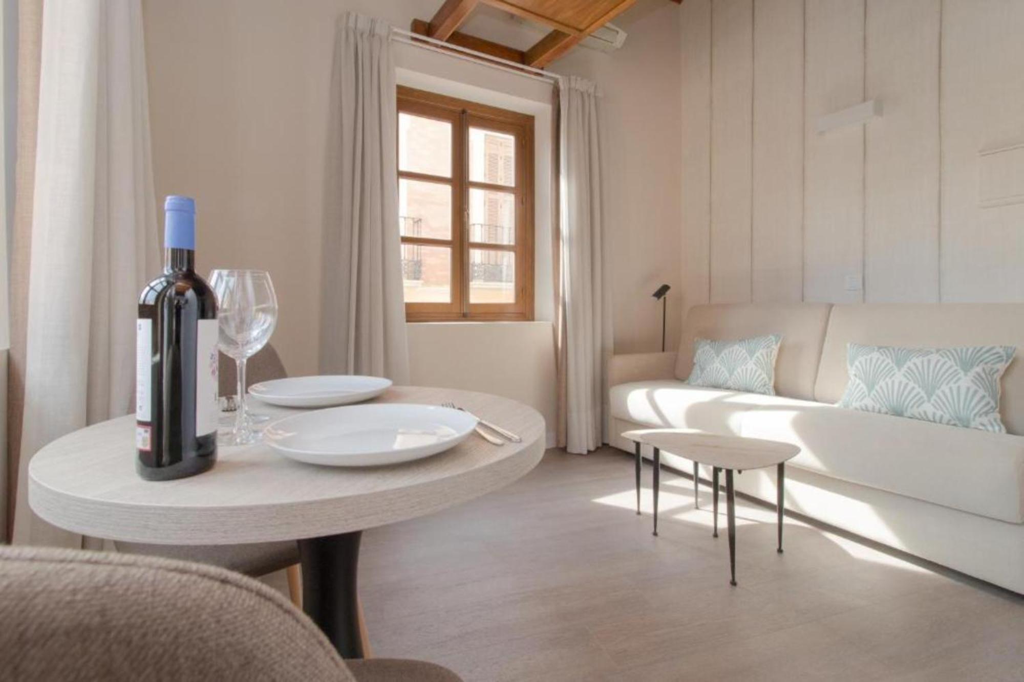 מאלגה Suncity Boho Suite Loft מראה חיצוני תמונה
